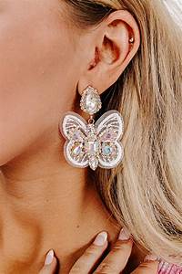 Hilton Head Happy Hour Earrings In White Impressions Online Boutique