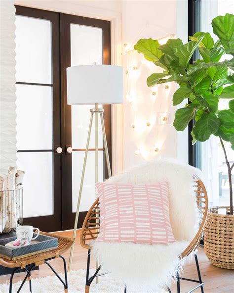 A brand new target home line is coming and we've got a peek at the first few pieces. Target Home Decor - Home Decorating On A Budget - Poor ...