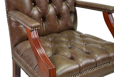 Chesterfield stuhl sessel daniels ii. Chesterfield Stuhl I Sitzkomfort der Spitzenklasse