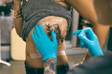 So, yes, you can shower after getting tattooed or inked, but wear a protective cover or bandage so that water does not come directly in touch with the tattoo for a few days. How Long After Getting a Tattoo Can You Swim? | HowChimp