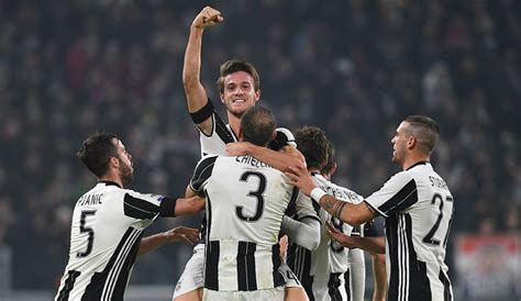 Trending news, game recaps, highlights, player information, rumors, videos and more from fox sports. Juventus Vs Dinamo Zagrab Champions League Streaming, head ...