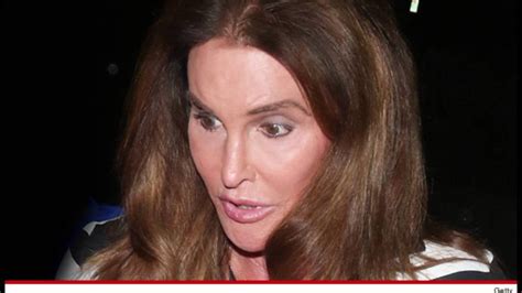 Caitlyn jenner *might* be launching a makeup line. Caitlyn Jenner without makeup - YouTube