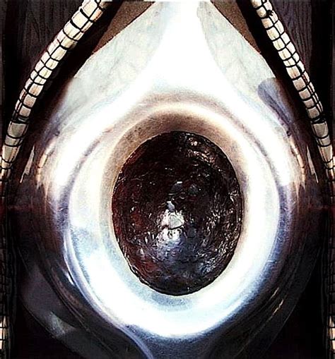 Dari semuanya pertanyaan yang muncul dari fikiran kita, kita akan berusaha. ประวัติศาสตร์อิสลาม: หินดำ (Hajar al Aswad)