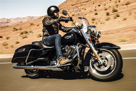 When parked in a place of honor, the subjects are certain to notice the centennial gold paint, with. Harley-Davidson 2017 Road King Special is Built for ...