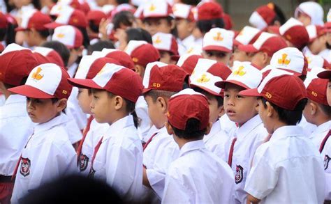 Kumpulan martias db21 contoh gambar mewarnai pahlawan nasional. Pengalaman Pribadi Masa Sekolah Dasar (SD) - Sindunesia