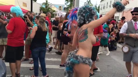 Click here for our cookie policy. Fantasy Fest 2016 - Florida Erotizm Festivali - YouTube