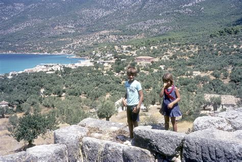 Αυτομελα και ειρμοι κατ' ηχον με ακούσματα. Photoalbum | Πόρτο Γερμενό