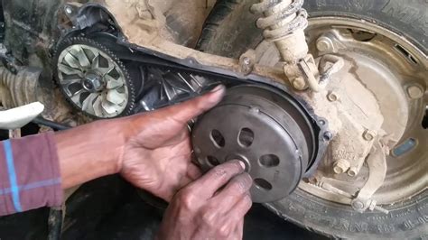 Genuine manufacturer sourced replacement part designed for use with some honda small engines. honda activa clutch fitting in 2 minits - YouTube