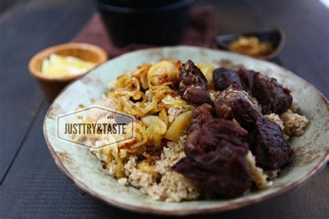 In indonesian & english (the english version is cobain resep lapis daging istimewa, masakan terjamin lezatnya untuk memperkaya khasanah. Resep Nasi Kebuli Daging Sapi dengan Magic Cooker Maspion Black Diamond 1,8L | Just Try & Taste