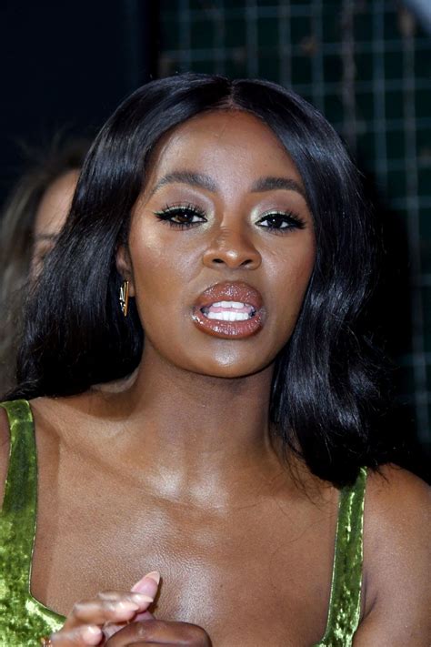 Jun 06, 2021 · aj odudu looks a million bucks in this candy apple red feather situation. AJ ODUDU at Birds of Prey Premiere in London 01/29/2020 ...