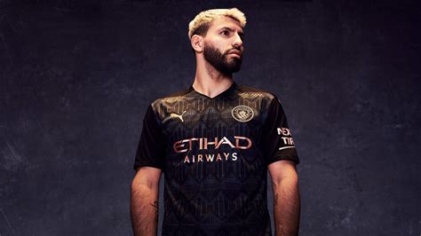 Manchester united home kit 2020 2021. The most hyped football kits for the 2020/21 season