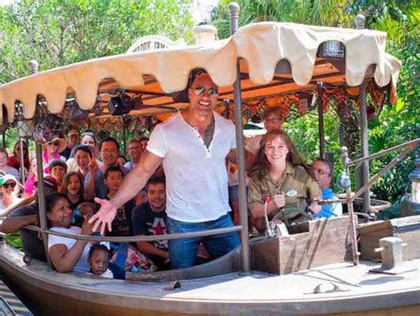Jul 30, 2021 · even though jungle cruise won't be available for free on disney+ until the fall, the rollout schedule of the film theatrically may have been intentional for optimal free streaming turnout. JUNGLE CRUISE noticia: Jaume Collet-Serra prefiere Disney ...