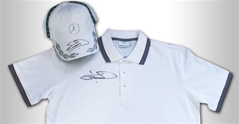 David coulthard for endorsements, advertising, or a product launch? Mercedes-Benz Shirt & Cap signiert von David Coulthard