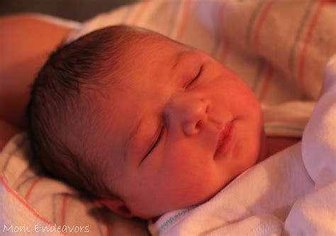 Newborn Photoshoot & Photography Tips Roundup