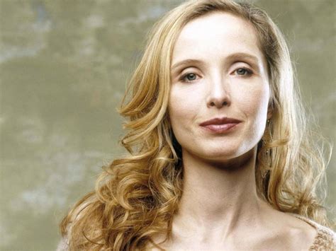 Before midnight πριν τα μεσάνυχτα. Julie DELPY : Biography and movies