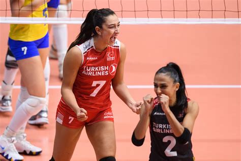 Jun 15, 2021 · a milli kadın voleybol takımı, i̇talya'da düzenlenen fivb milletler ligi'ndeki 12. O auge de Paola Egonu e o título da Itália em Montreux