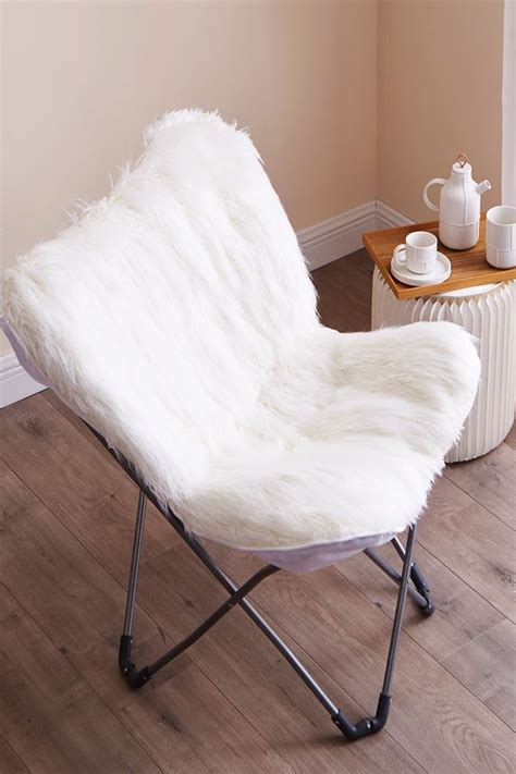 Print this out and make sure you have college dorm checklist for from college dorm room ideas that are practical, functional, and made for efficiency to college dorm room decor like tapestries and futons. Fur Butterfly Dorm Chair - White in 2020 | Dorm chairs ...