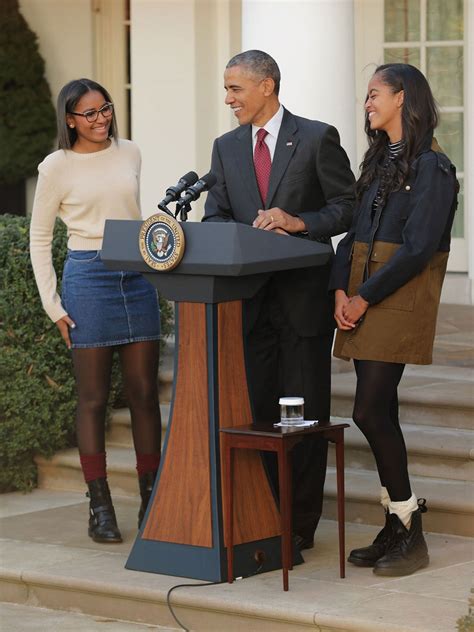 How sasha and malia obama have changed since dad took office. Pictures of Sasha and Malia Obama in Their Thanksgiving ...