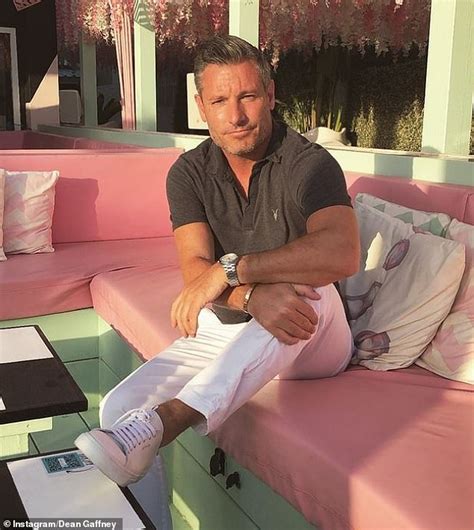 We are a private community where people come to connect for dating. Dean Gaffney 'turns to celebrity dating app Raya to find ...