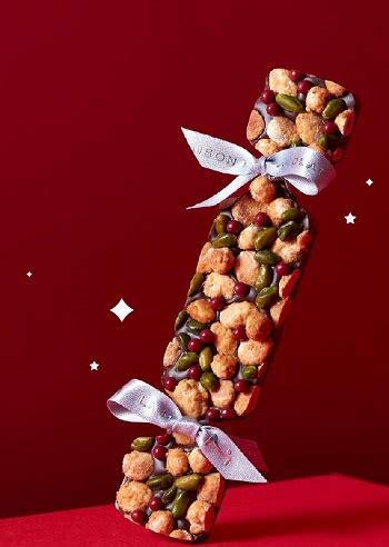 440 видео 17 428 985 просмотров обновлен 14 сент. Cette année c'est Noël à Cracker à la Maison du Chocolat