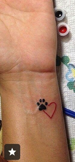 You might see paw print tattoos as just a cute way for people to show off their love of animals, but there's so much more to these designs than that. 47 Tiny Paw Print Tattoos For Cat And Dog Lovers in 2020 ...