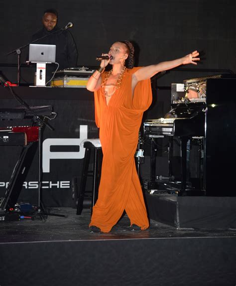 Jessica bangkok, london keyes categories: ALICIA KEYS Performs at Porsche Design Tower Miami in ...