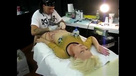 'speak out to make a change'. Sexy Woman Get Tattoo on her private part going Viral ...