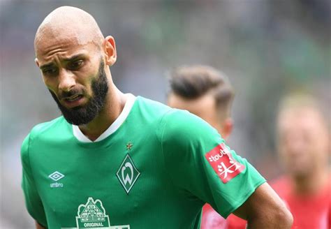 Join the discussion or compare with others! Werder Bremen: Augustinsson und Toprak fehlen lang
