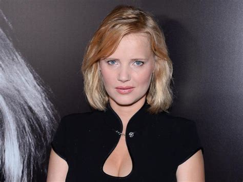 She has appeared in numerous theatrical performances, films, and tv shows. Beautiful images of Joanna Kulig - Richi Galery