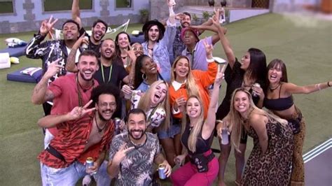 Programas de sobrevivência sempre ganham muito destaque nas televisões brasileiras. BBB 2021: Produção dá aviso sério aos participantes após ...