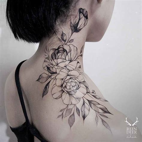 Some people are at a higher risk of having neck humps due to factors like age, gender, genetics and other health conditions like cushing's. Rose Tattoo on Neck | Best Tattoo Ideas Gallery