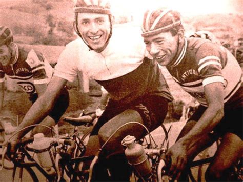 Información, novedades y última hora sobre martín ramírez y lucho herrera perdieron sus prótesis dentales durante el tour de 1984. Pin en Historia del Ciclísmo Colombiano "Los Escarabajos"