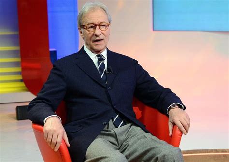 Due appunti e qualche critica sull'omicidio stradale. Vittorio Feltri querela Mediaset per l'imitazione a ...