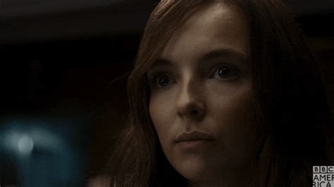 Последние твиты от jodie comer gifs (@jodiemcomergifs). Happy Jodie Comer GIF by BBC America - Find & Share on GIPHY