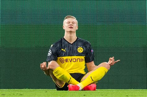 View erling haaland profile on yahoo sports. BVB-Stürmer Haaland bekommt Tipp: „Das Tor nicht zerstören ...