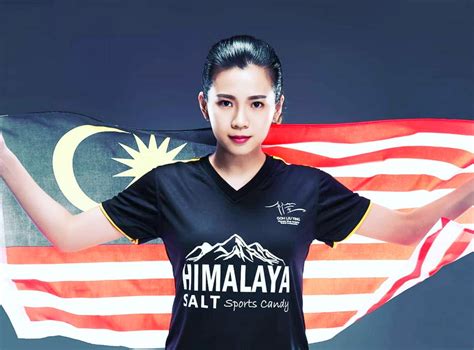 Malaysian mixed doubles queen goh liu ying can finally put the sordid rumours to bed after leonard lim and vivienne chen issued an apology today after the shuttler's reputation was. Pesona Goh Liu Ying, Pebulutangkis Malaysia yang Cantiknya Unlimited : Okezone Lifestyle