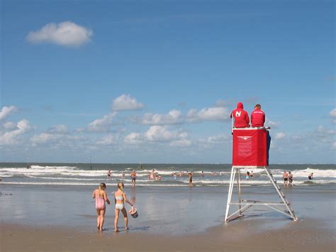 Noch weiter östlich liegt die sogenannte oase. Strand: Norderney Platz 9 - Norderney Nordsee-Magazin