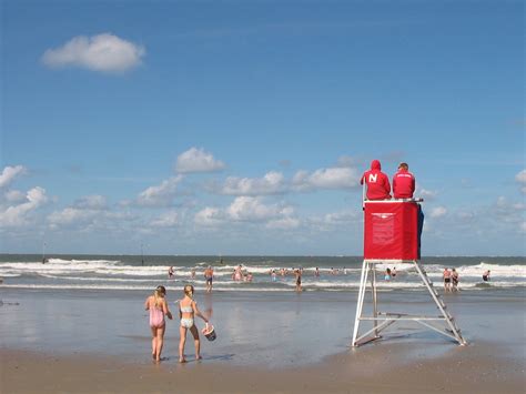 Noch weiter östlich liegt die sogenannte oase. Strand: Norderney Platz 9 - Norderney Nordsee-Magazin