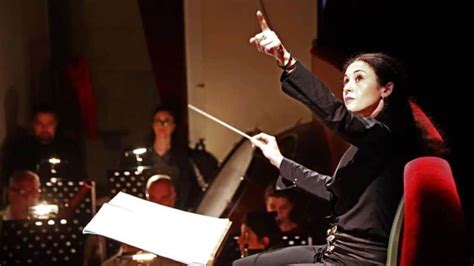 Dopo tre anni d'amore piero pelù ha sposato la pianista 46enne gianna fratta a palazzo vecchio. Gianna Fratta: storia di una donna nata e cresciuta per la ...
