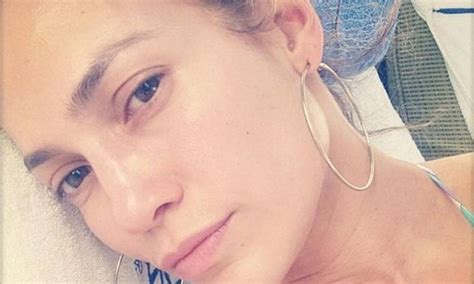 Selfies instagram j.lo no makeup selfie no makeup. Jennifer Lopez: Και χωρίς φίλτρο και χωρίς make up - Newsbomb