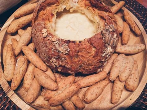 Es de pasta blanda con una corteza muy fina que posteriormente se queso torta del casar d.o.p. Receta de nuestra versión de Torta del Casar - El lunes ...