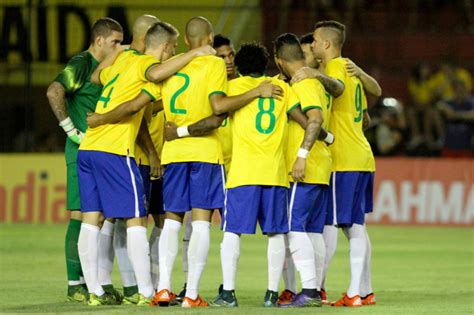 A seleção olímpica brasileira de futebol vai a londres em busca do seu primeiro ouro. Seleção Olímpica masculina de futebol enfrenta Nigéria e ...