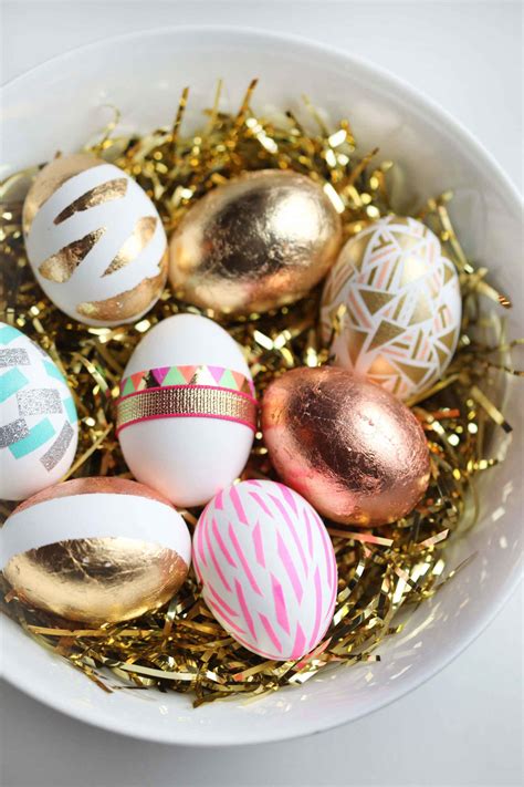 Easter egg decorating ideas for adults. Pinterest Picks - Decorating Easter Eggs