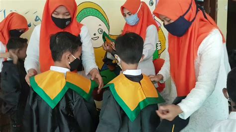 Jadi pembelajaran di masa pandemi ini melalui pembelajaran daring. BTS GRADUATION PAUD KASIH BUNDA KUDUS angkatan ke IV di ...