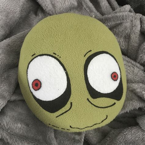 Salad fingers is a british flash animation web series created by david firth in july 2004. Salad Fingers pillow (MADE TO ORDER) | Face pillow, Soft ...