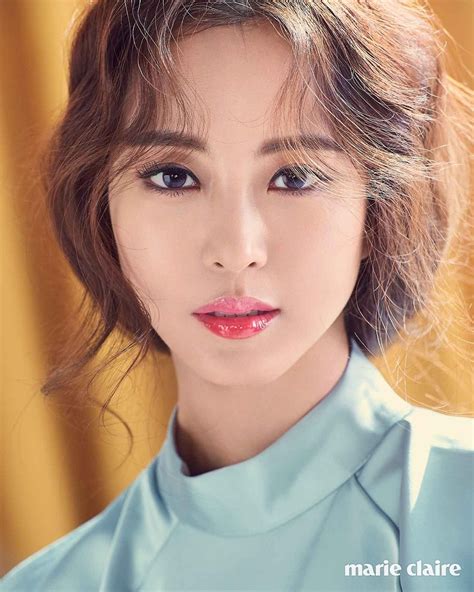 Sementara itu, hubungan kai dan krystal terungkap di awal bulan april. Han Ye Seul - Marie Claire Korea March 2017 (My Fair Lady ...