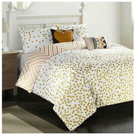 See more ideas about college, bed comforters, comforter sets. 24 Bedding Sets That Are Perfect for Your College Dorm ...