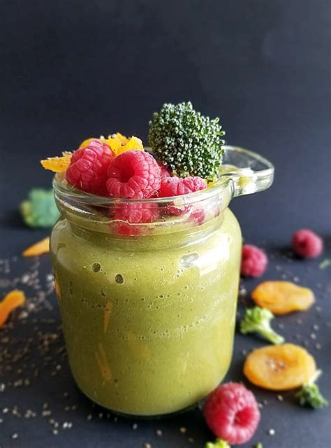 Research suggests that adequate fiber intake supports digestive health, improves blood sugar regulation, helps support healthy cholesterol levels and cardiovascular health, and may protect against several types of. Healthy High Fiber Smoothie Recipes For Constipation - 10 ...