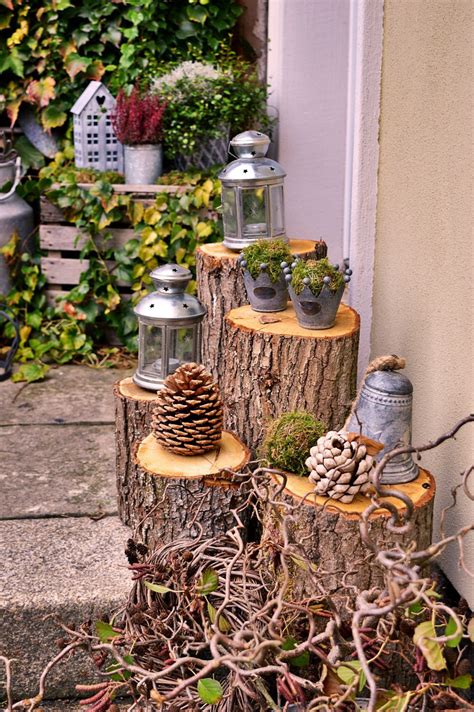 Um ihren garten auf die winterlichen monate vorzubereiten, finden sie hier in unserem online shop viele verschiedene möglichkeiten. Pin von Irmi Krammer auf Baumstamm-Laterne DIY | Baumstamm ...