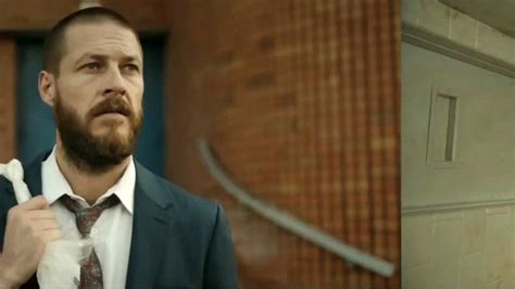 Red, a safe cracker who has just been released from prison, is trying to hold his family together as his past catches up with him in the form of luc. Lucky Day Reviews - Metacritic